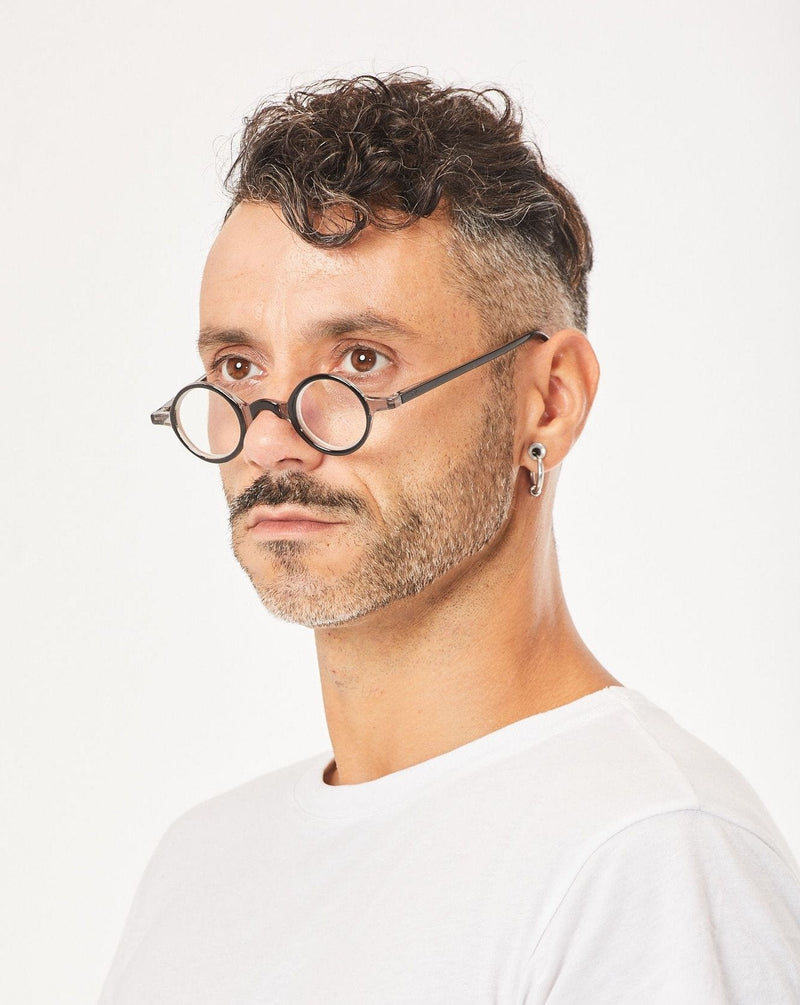 Aptica Amor Ready Reading Glasses Unisex Blue Light Filter Male Model